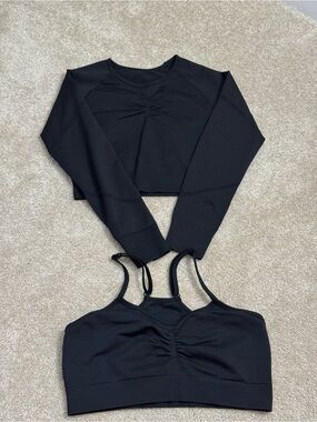 Sport Long Sleeve Crop Top & Black Ruched Bralette Set